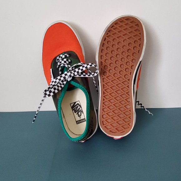 Kids Youth Sized Unisex Vans - One of a Kind as they are Custom Designed! - Picture 3 of 5